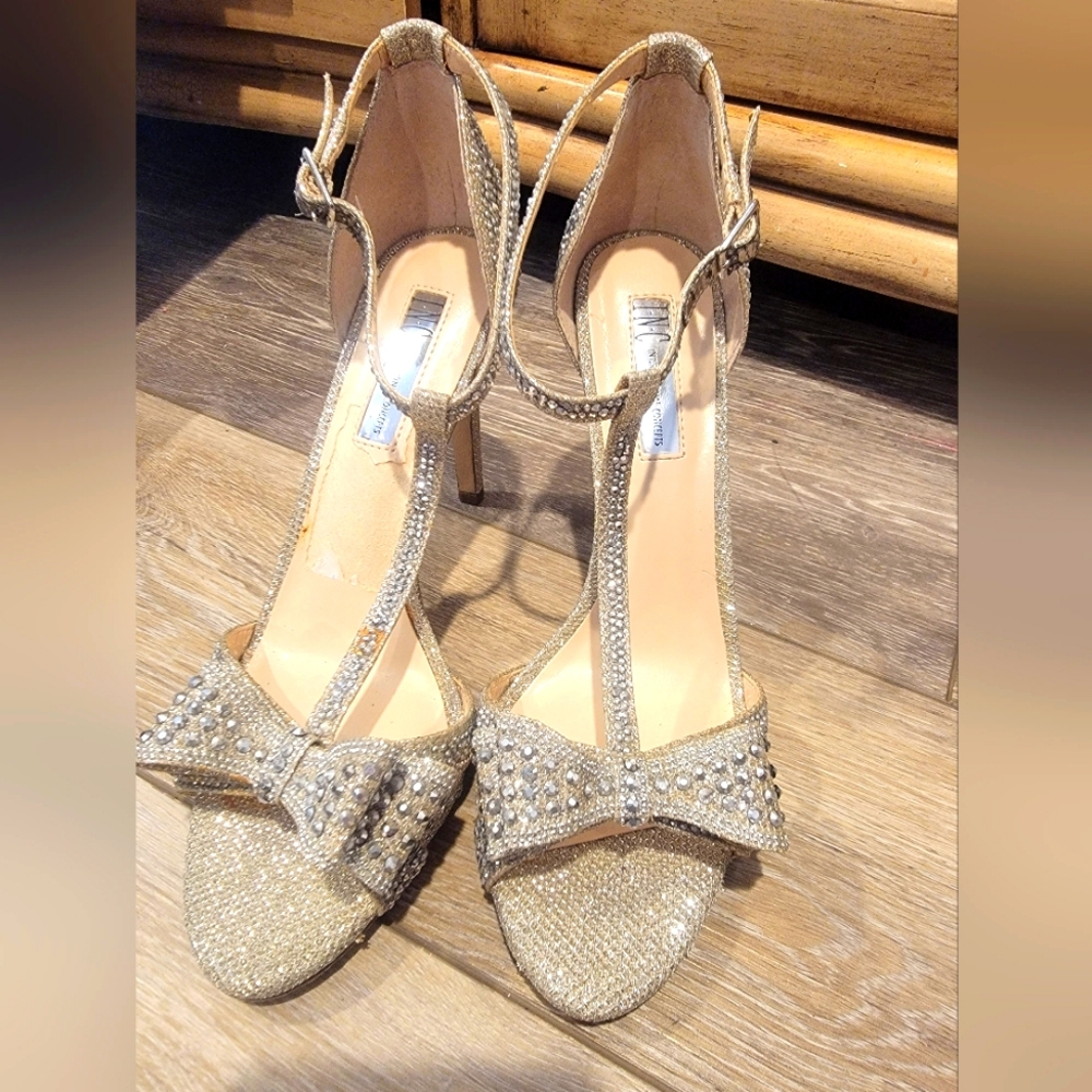 Shoes INC size 8